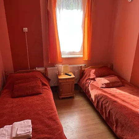 семеен модерния 2* Tsarkvishte